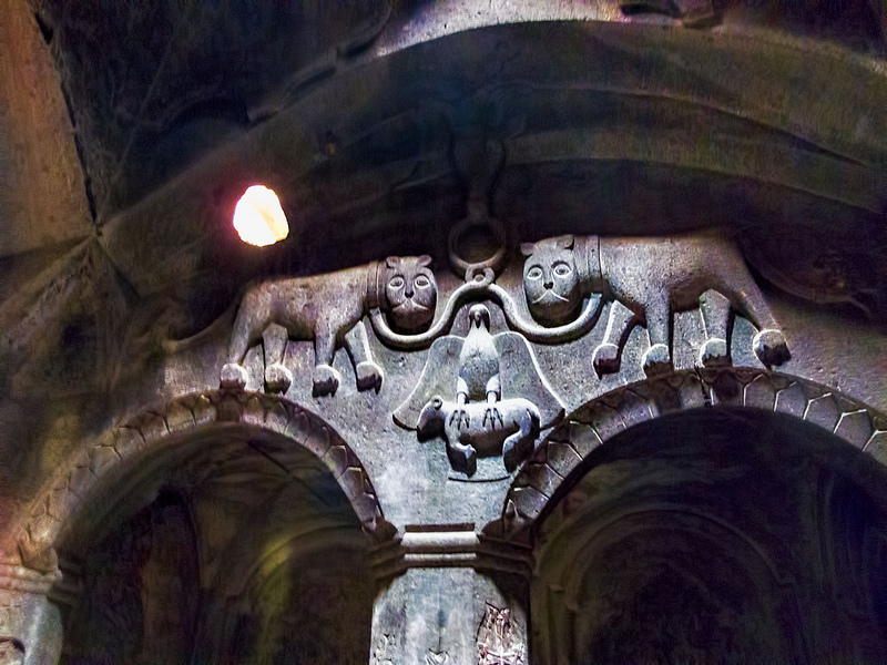 ゲガルト修道院とアザート川上流域の画像3