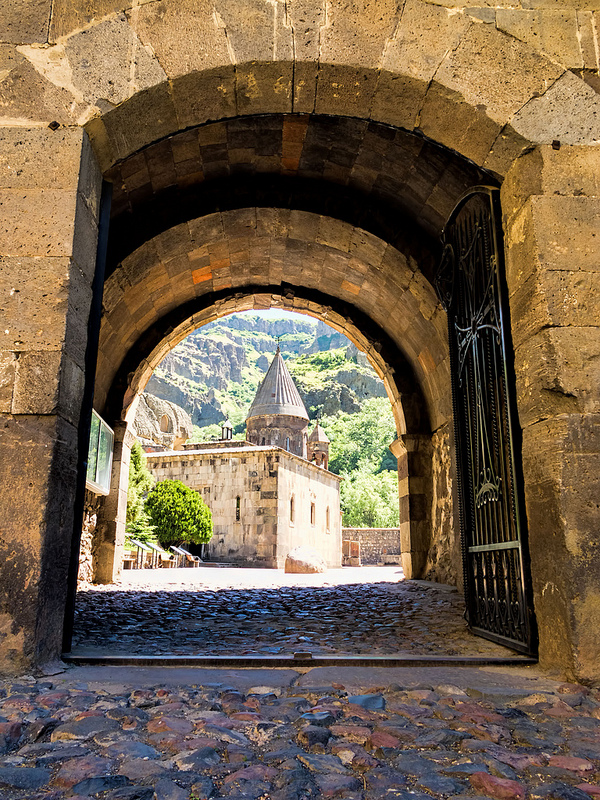 ゲガルト修道院とアザート川上流域の画像8
