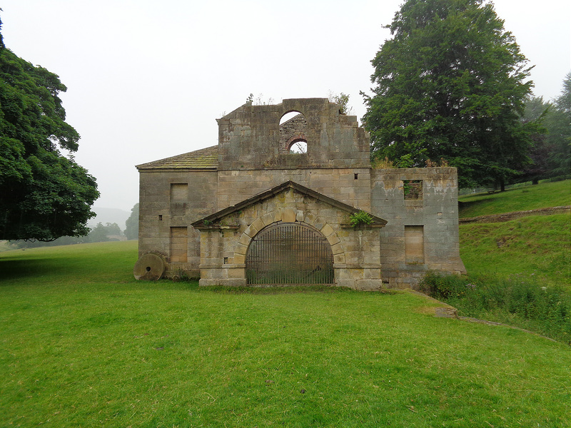 ダーウェント峡谷の工場群の画像2