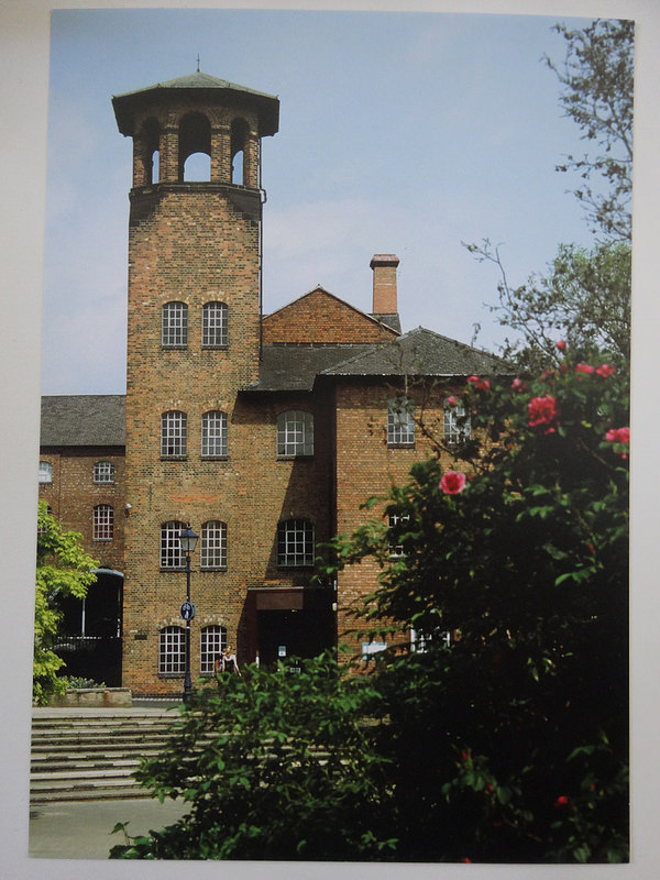 ダーウェント峡谷の工場群の画像6