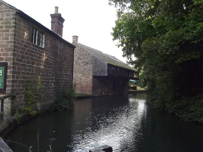 ダーウェント峡谷の工場群の画像7