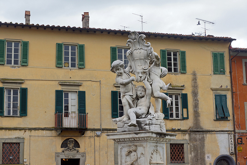 ピサのドゥオモ広場の画像7