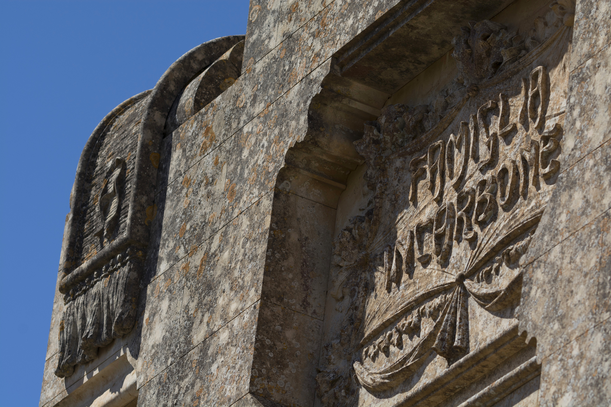 カルタジローネの画像1