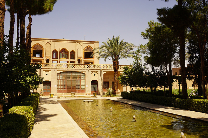 ドーラト・アーバード庭園の画像2