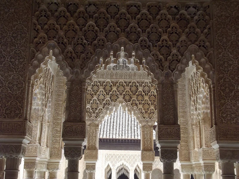 グラナダのアルハンブラ、ヘネラリーフェ、アルバイシン地区の画像3