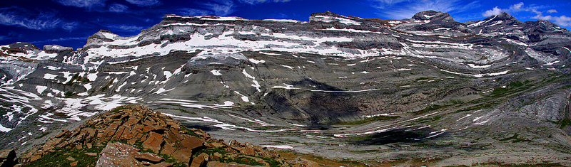 ピレネー山脈のペルデュ山の画像3