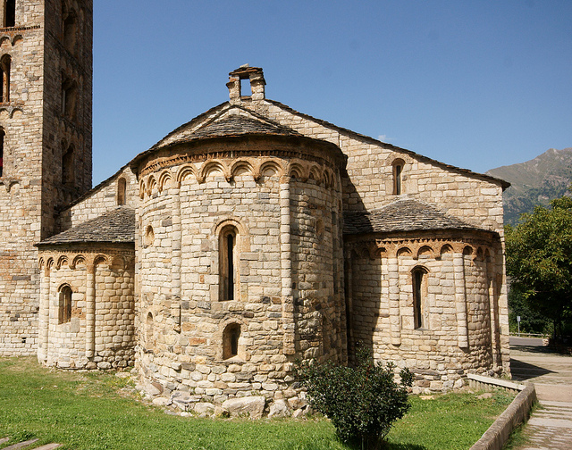 ボイ渓谷のカタルーニャ風ロマネスク様式教会群の画像2
