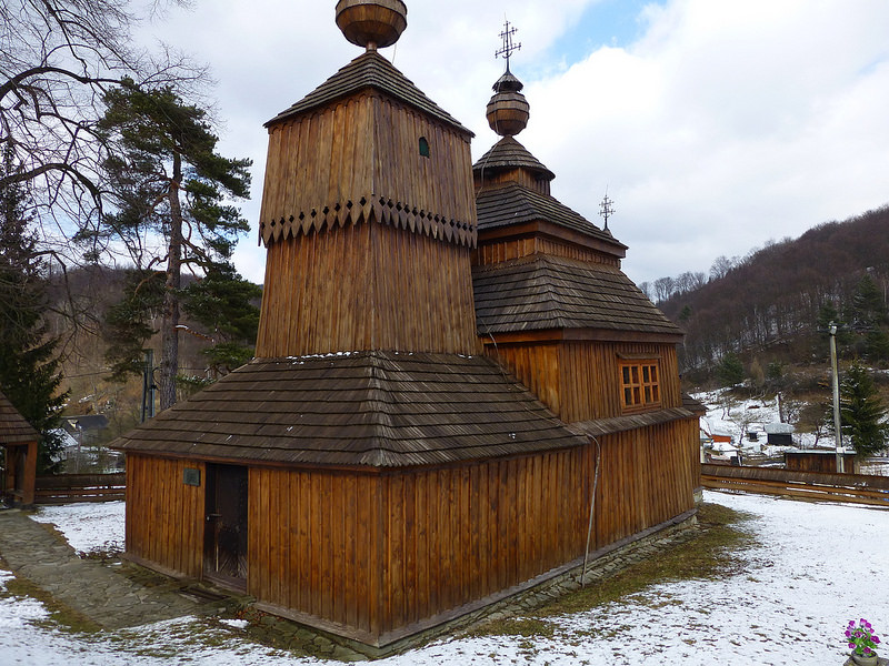 カルパチア山地のスロバキア地域の木造教会群の画像26