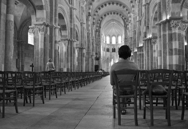 ヴェズレーの教会と丘の画像4