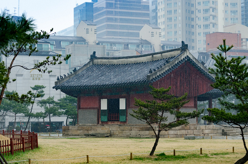 朝鮮王朝の王墓群の画像8