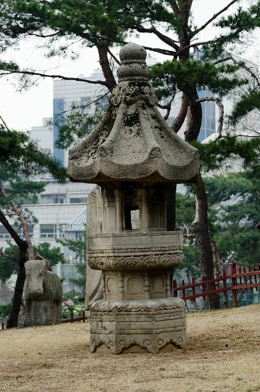 朝鮮王朝の王墓群の画像13