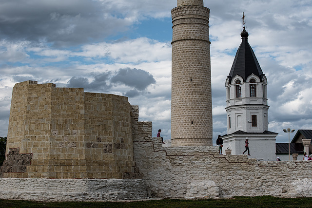 ボルガルの 歴史的考古学的遺産群の画像1