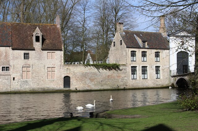 フランドル地方のベギン会修道院の画像1