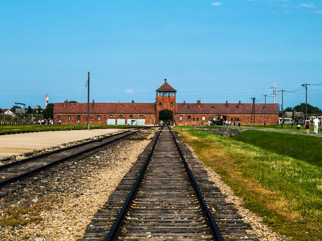 /img/1501061628_Birkenau(1).jpg