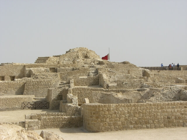 カルアトル・バーレーン：古代の港とディルムンの首都の画像1