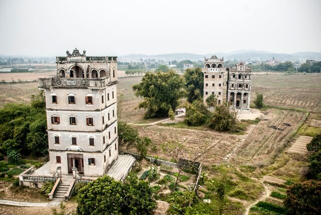 自力村および望楼の画像1