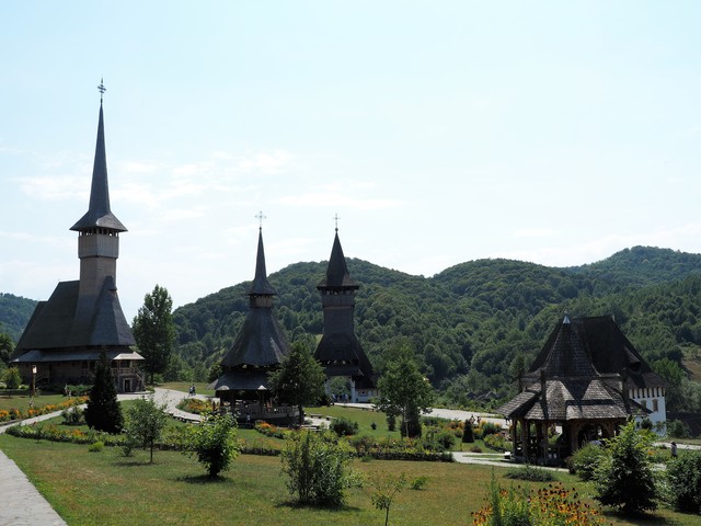 マラムレシュ地方の木造教会群の画像1