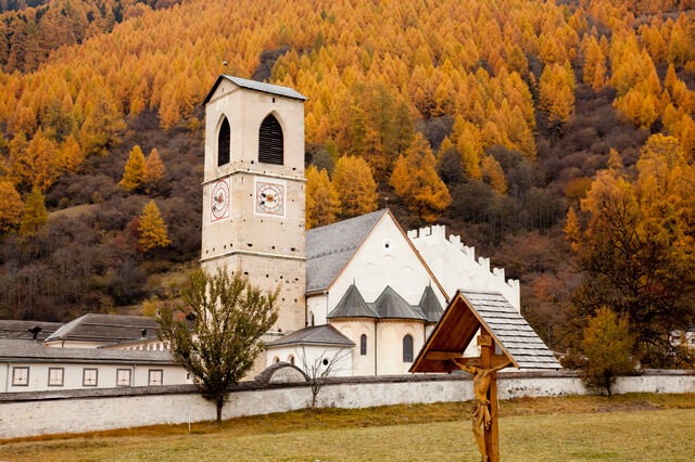 ミュスタイアのベネディクト会聖ヨハネ修道院の画像1