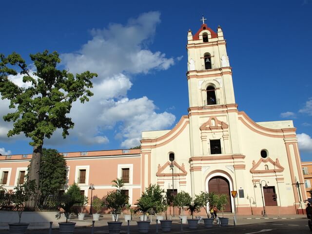 カマグェイの歴史地区の画像4