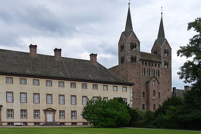 コルヴァイのカロリング朝ヴェストヴェルクとキウィタスの画像1