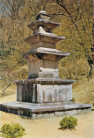 山寺（サンサ）、韓国の仏教山岳僧院の画像1