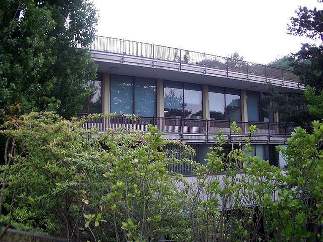 20世紀の産業都市イヴレーアの画像1