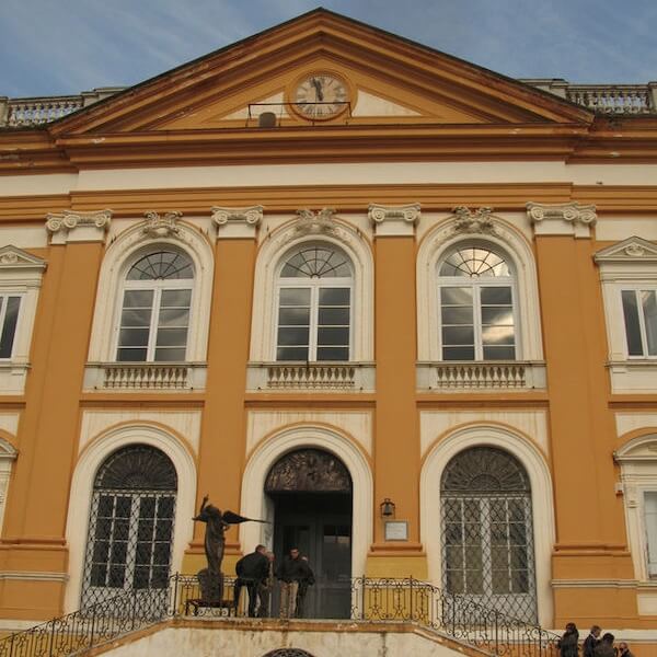 カゼルタの18世紀の王宮と庭園、ヴァンヴィテッリの水道橋、サン・レウチョの関連遺跡の画像3