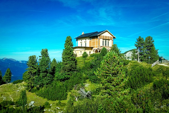 バイエルン王ルートヴィヒ2世の宮殿群：ノイシュヴァンシュタイン、リンダーホーフ、シャッヘン、ヘレンキームゼーの画像4